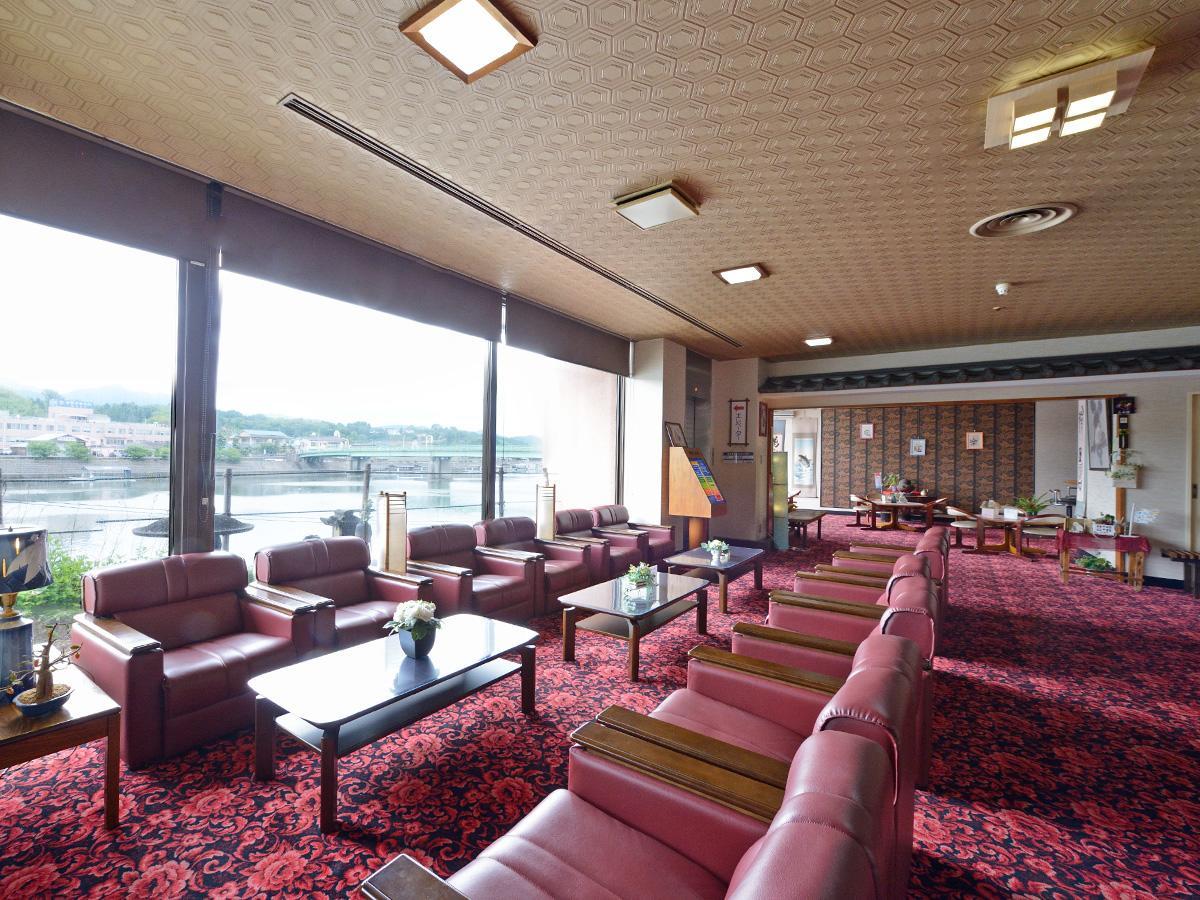 Riverside Hotel Sansuikan 히타 외부 사진