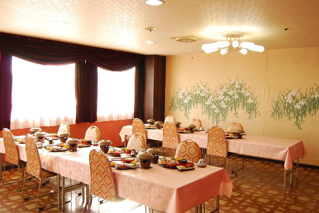 Riverside Hotel Sansuikan 히타 외부 사진