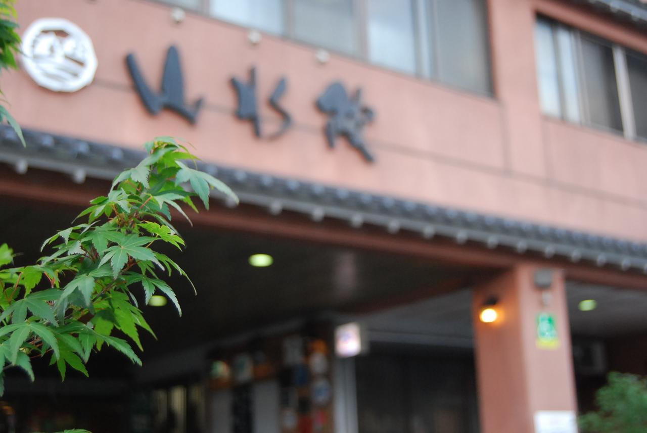 Riverside Hotel Sansuikan 히타 외부 사진